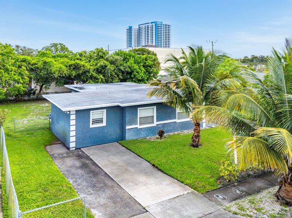 112 W 34th Street, Riviera Beach FL 33404