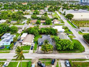 112 W 34th Street, Riviera Beach FL 33404