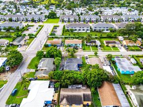 112 W 34th Street, Riviera Beach FL 33404