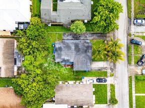 112 W 34th Street, Riviera Beach FL 33404