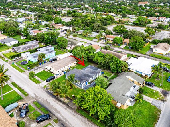 112 W 34th Street, Riviera Beach FL 33404