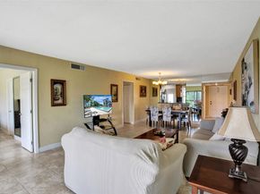 3250 N Palm Aire Dr 607, Pompano Beach FL 33069
