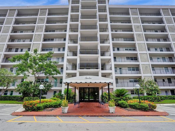 3250 N Palm Aire Dr 607, Pompano Beach FL 33069