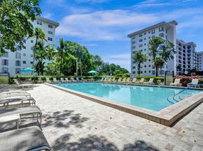 3250 N Palm Aire Dr 607, Pompano Beach FL 33069