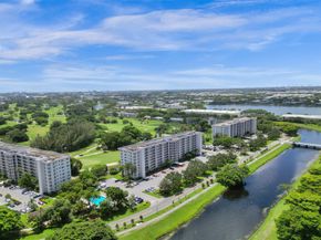 3250 N Palm Aire Dr 607, Pompano Beach FL 33069