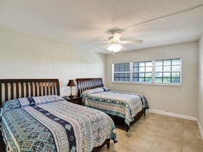 3250 N Palm Aire Dr 607, Pompano Beach FL 33069