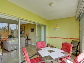 3250 N Palm Aire Dr 607, Pompano Beach FL 33069