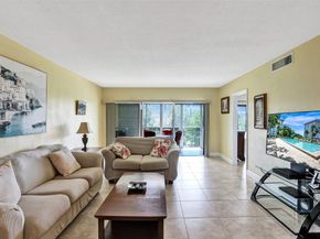 3250 N Palm Aire Dr 607, Pompano Beach FL 33069