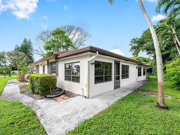 301 NW 42nd Street, Boca Raton FL 33431