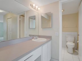 9070 Lime Bay Boulevard 214, Tamarac FL 33321