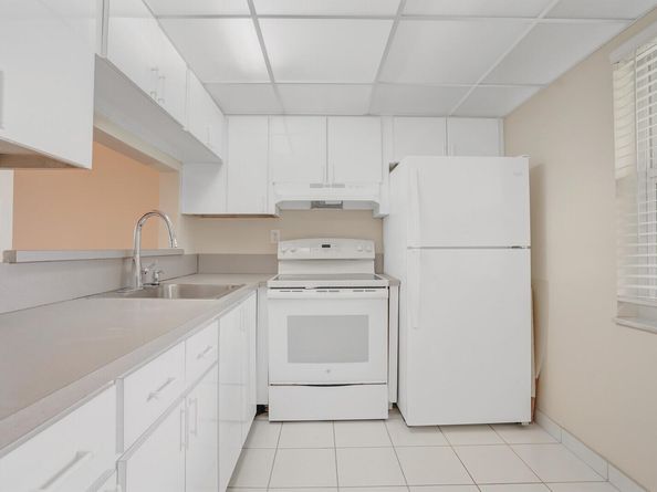9070 Lime Bay Boulevard 214, Tamarac FL 33321