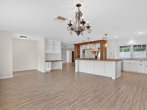 28 Hickory Hill Road, Tequesta FL 33469