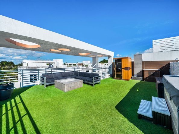 455 NE 39th Street 202, Miami FL 33137