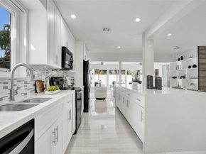 2129 NE 62nd St, Fort Lauderdale FL 33308