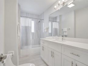 2129 NE 62nd St, Fort Lauderdale FL 33308