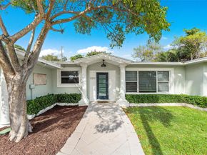 3203 Dover Rd, Pompano Beach FL 33062