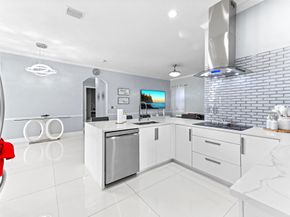 1733 22nd Avenue N, Lake Worth Beach FL 33460