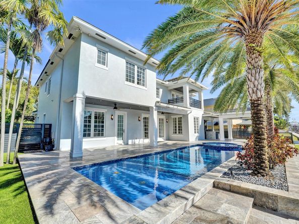 1744 SE 9th St, Fort Lauderdale FL 33316