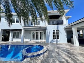 1744 SE 9th St, Fort Lauderdale FL 33316