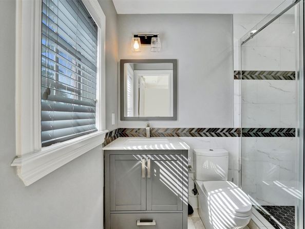 1744 SE 9th St, Fort Lauderdale FL 33316