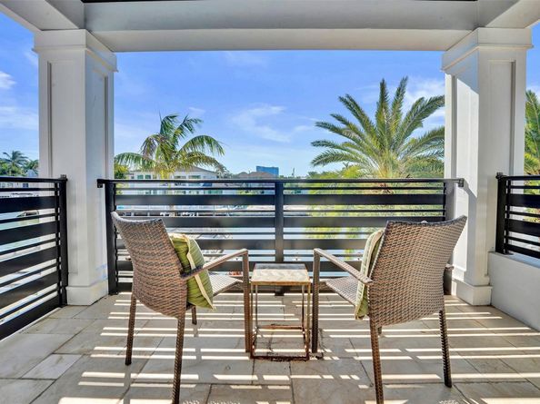 1744 SE 9th St, Fort Lauderdale FL 33316