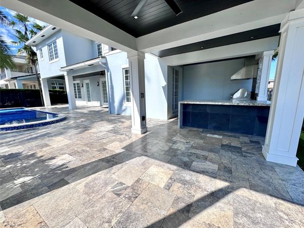 1744 SE 9th St, Fort Lauderdale FL 33316