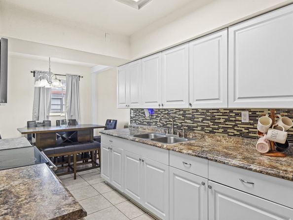 1400 N 70th Avenue, Hollywood FL 33024