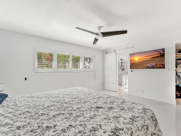 1198 Hillsboro Mile 104, Hillsboro Beach FL 33062