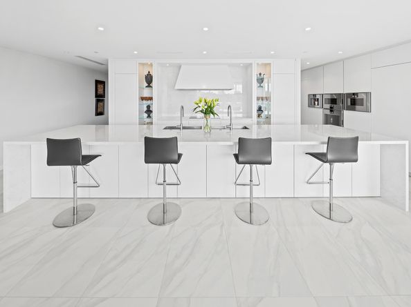 210 SE Mizner Boulevard 301, Boca Raton FL 33432