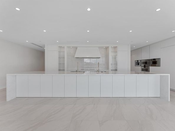 210 SE Mizner Boulevard 301, Boca Raton FL 33432