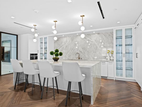 210 SE Mizner Boulevard 301, Boca Raton FL 33432