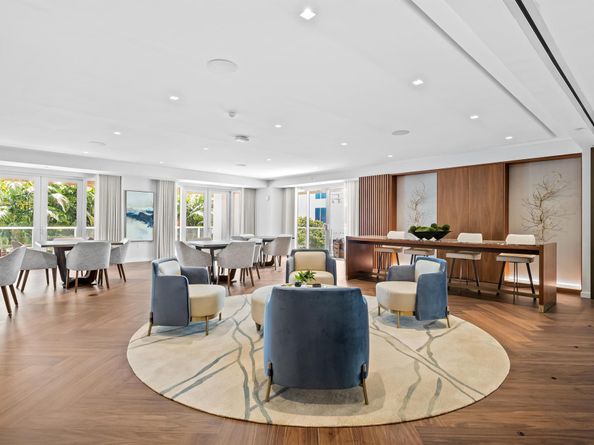 210 SE Mizner Boulevard 301, Boca Raton FL 33432