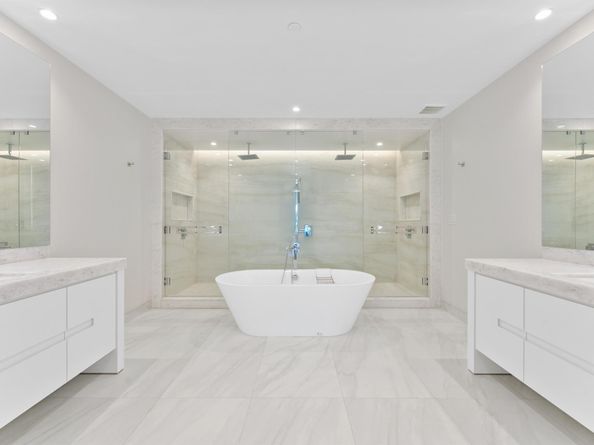 210 SE Mizner Boulevard 301, Boca Raton FL 33432