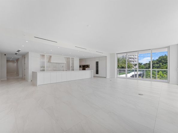 210 SE Mizner Boulevard 301, Boca Raton FL 33432