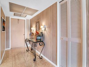 2951 S Palm Aire Dr 202, Pompano Beach FL 33069