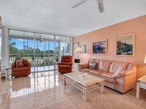2951 S Palm Aire Dr 202, Pompano Beach FL 33069
