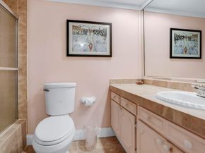 2951 S Palm Aire Dr 202, Pompano Beach FL 33069