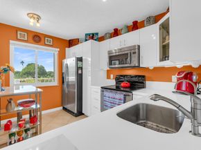 6795 Huntington Lane 306, Delray Beach FL 33446