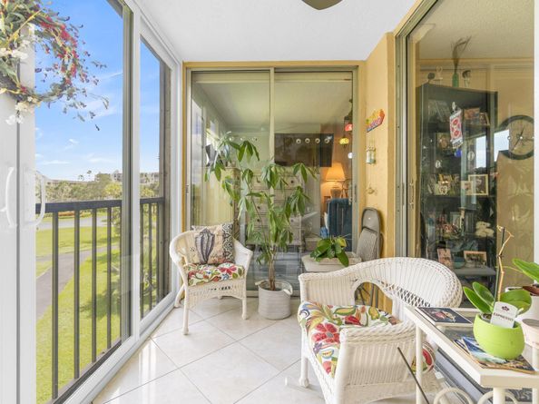 6795 Huntington Lane 306, Delray Beach FL 33446