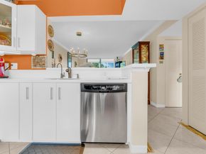 6795 Huntington Lane 306, Delray Beach FL 33446