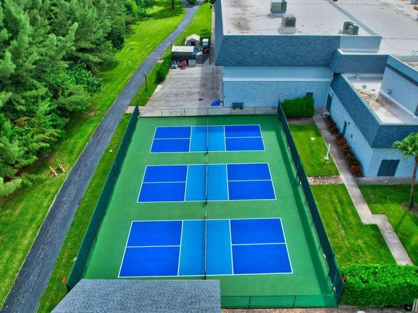 6795 Huntington Lane 306, Delray Beach FL 33446