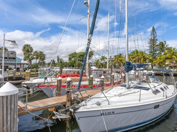 2731 NE 14th Street 228, Pompano Beach FL 33062