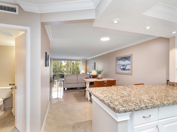 2731 NE 14th Street 228, Pompano Beach FL 33062