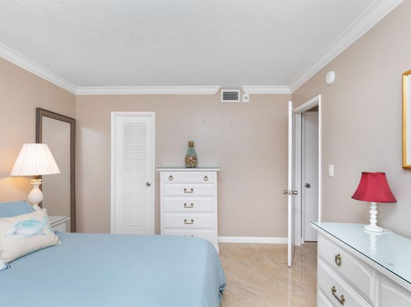 2731 NE 14th Street 228, Pompano Beach FL 33062