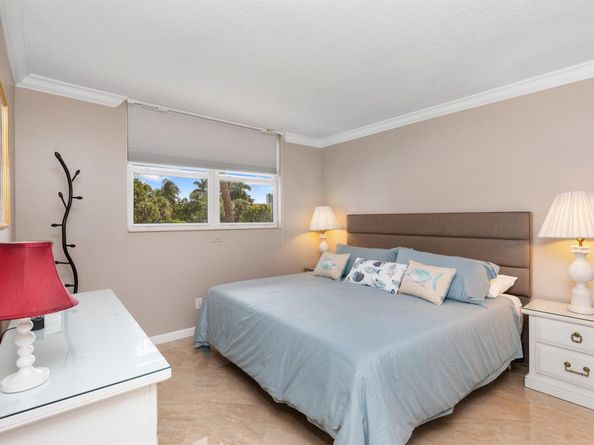 2731 NE 14th Street 228, Pompano Beach FL 33062