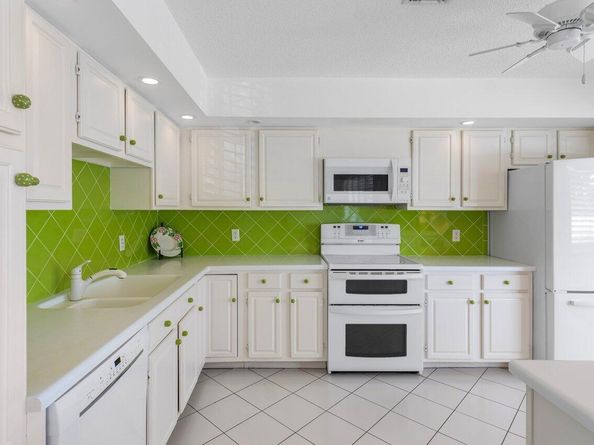 3870 Quail Ridge Drive Blue Heron, Boynton Beach FL 33436