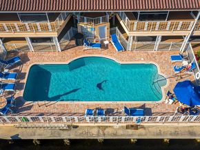 2864 NE 33rd Ct 202, Fort Lauderdale FL 33306