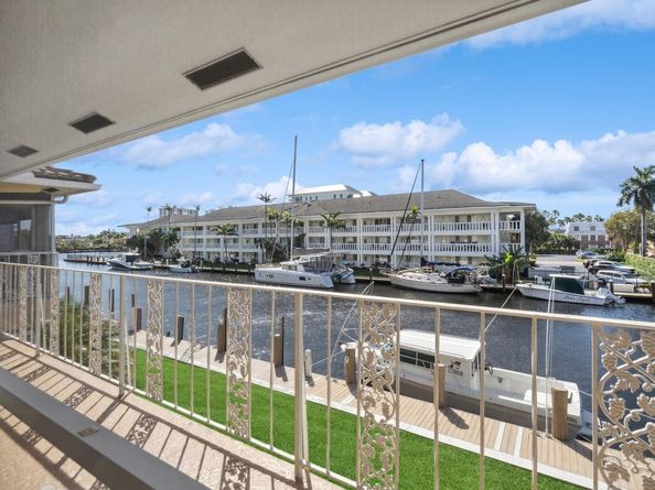 2864 NE 33rd Ct 202, Fort Lauderdale FL 33306