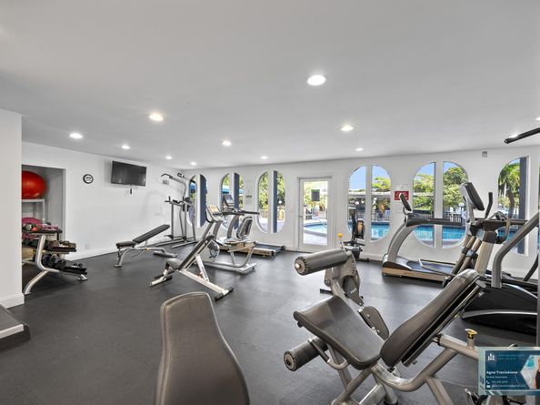 300 Diplomat Parkway 607, Hallandale Beach FL 33009