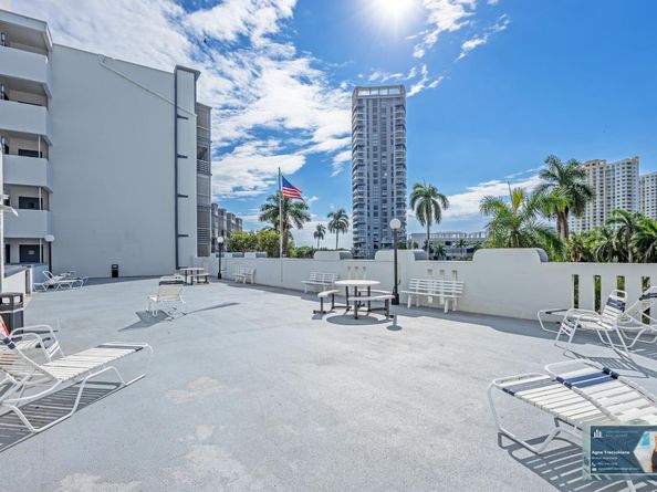 300 Diplomat Parkway 607, Hallandale Beach FL 33009